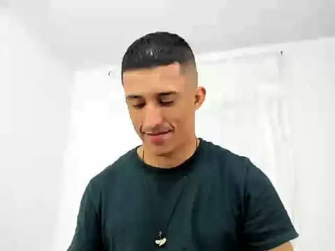 Muscle man07 online show from November 15, 2025, 1:36 am