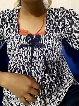 Mahi677 online show from November 17, 2025, 3:45 am