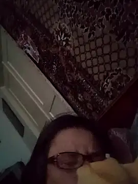 Snapshot of MilaCold5443 chatting on October 21, 2025, 5:52 am MilaCold5443 online show from October 21, 2025, 5:52 am