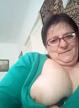 MilaCold5443 online show from February 20, 2026, 8:49 am