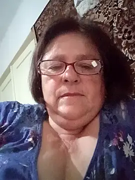 MilaCold5443 online show from May 7, 2026, 4:51 am