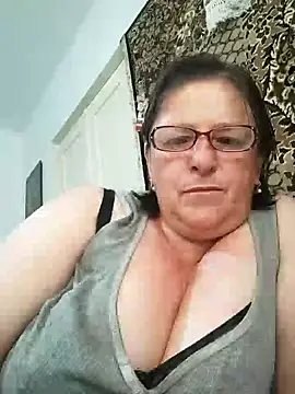MilaCold5443 online show from June 5, 2026, 8:53 am