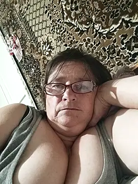MilaCold5443 online show from June 20, 2026, 8:22 pm