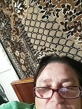 MilaCold5443 online show from July 18, 2026, 9:40 pm