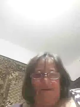 MilaCold5443 online show from July 28, 2026, 8:52 pm