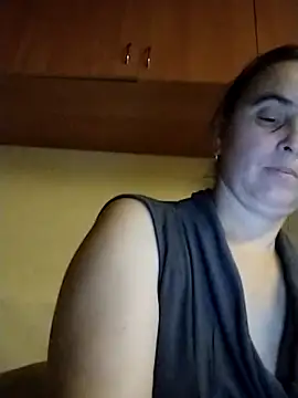 Snapshot of Ella-433 chatting on November 19, 2025, 5:02 pm Ella-433 online show from November 19, 2025, 5:02 pm