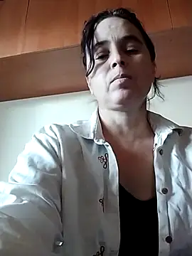 Snapshot of Ella-433 chatting on December 16, 2025, 9:58 am Ella-433 online show from December 16, 2025, 9:58 am