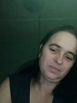 Snapshot of Ella-433 chatting on January 8, 2026, 9:39 pm Ella-433 online show from January 8, 2026, 9:39 pm