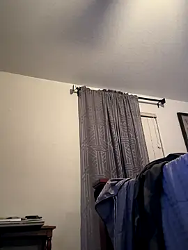 outlawINlaw13 online show from November 18, 2025, 1:44 am