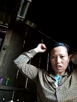 jerry-xx online show from December 21, 2025, 2:19 am