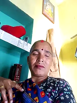 Snapshot of Hg_janeman chatting on November 1, 2025, 8:49 am Hg janeman online show from November 1, 2025, 8:49 am