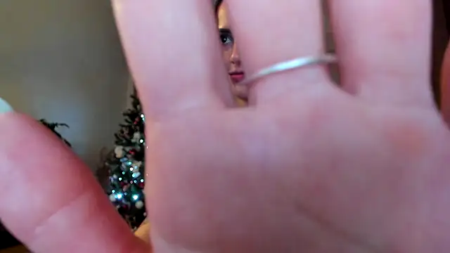 JacquelineHex online show from December 1, 2025, 4:12 pm