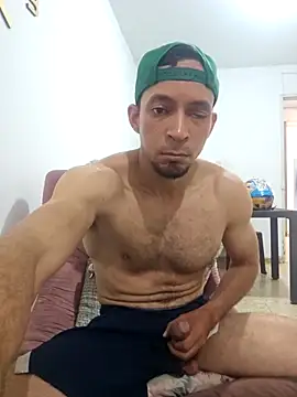 Snapshot of Racso100 chatting on October 10, 2025, 3:11 pm Racso100 online show from October 10, 2025, 3:11 pm