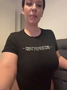 ClaraPasssion online show from June 27, 2026, 6:57 pm