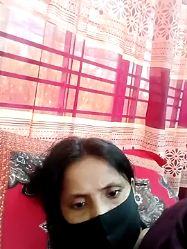 Snapshot of Megla879 chatting on November 17, 2025, 6:30 am Megla879 online show from November 17, 2025, 6:30 am