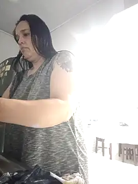 Snapshot of FiorellaDuboi chatting on December 16, 2025, 10:42 am FiorellaDuboi online show from December 16, 2025, 10:42 am