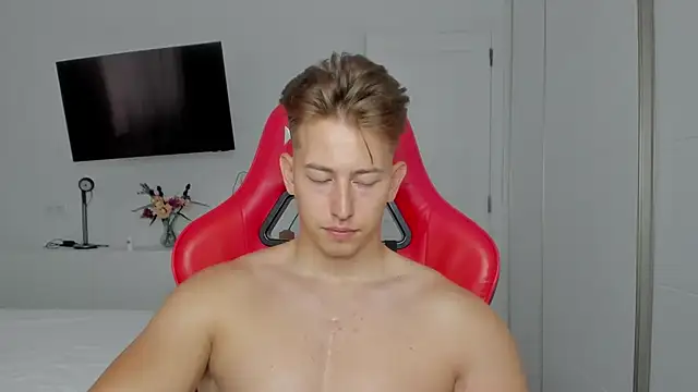 Snapshot of find0m_master chatting on October 8, 2025, 12:58 pm find0m master online show from October 8, 2025, 12:58 pm