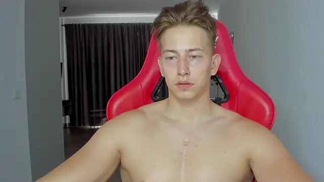 Snapshot of find0m_master chatting on October 21, 2025, 3:57 pm find0m master online show from October 21, 2025, 3:57 pm