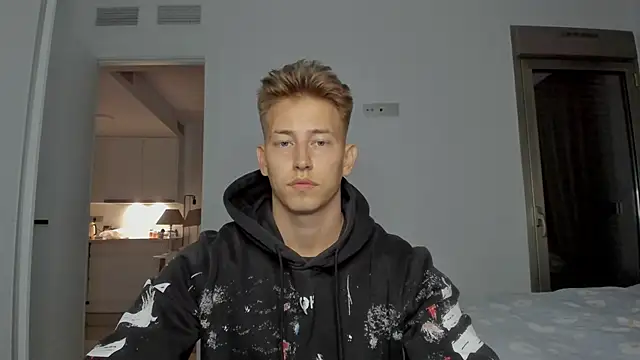 Snapshot of find0m_master chatting on December 14, 2025, 11:42 pm find0m master online show from December 14, 2025, 11:42 pm