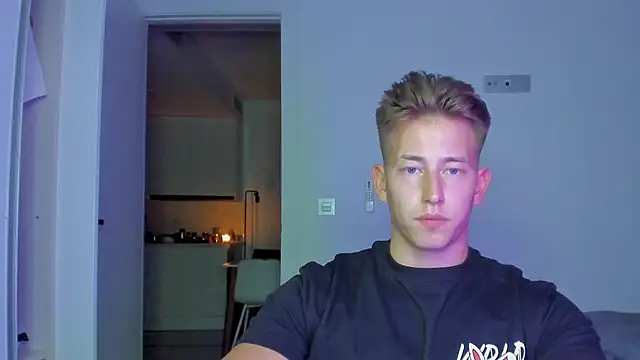 find0m master online show from December 17, 2025, 10:38 pm