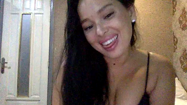 Fayronna online show from March 6, 2026, 10:17 pm