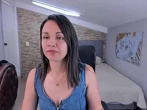 Tatis Corredor online show from October 14, 2025, 1:45 pm