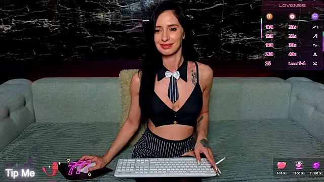  YourSubmissive  online show from May 3, 2026, 3:07 pm