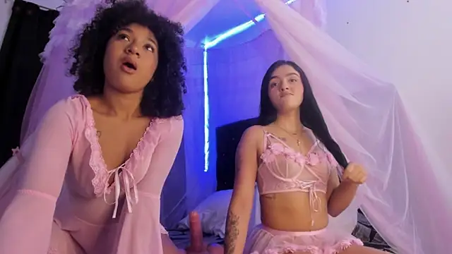 Snapshot of ailen_aria chatting on October 12, 2025, 3:22 pm ailen aria online show from October 12, 2025, 3:22 pm