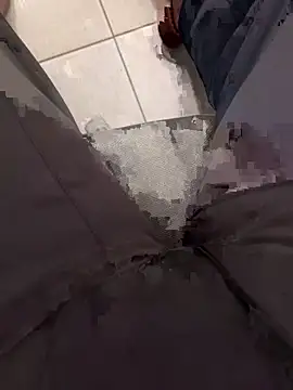 Snapshot of oralin chatting on October 21, 2025, 6:41 pm oralin online show from October 21, 2025, 6:41 pm