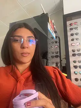 Snapshot of oralin chatting on October 30, 2025, 1:56 pm oralin online show from October 30, 2025, 1:56 pm