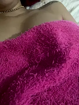 Snapshot of oralin chatting on November 16, 2025, 9:53 pm oralin online show from November 16, 2025, 9:53 pm