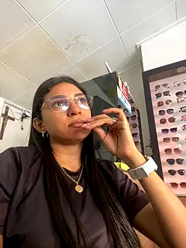 Snapshot of oralin chatting on November 22, 2025, 12:15 pm oralin online show from November 22, 2025, 12:15 pm