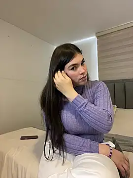 Snapshot of Isabella_LaRue chatting on January 18, 2026, 6:55 pm Isabella LaRue online show from January 18, 2026, 6:55 pm