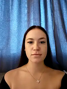 Snapshot of MayaGlow chatting on November 15, 2025, 6:00 am MayaGlow online show from November 15, 2025, 6:00 am