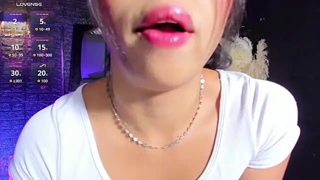 Snapshot of Assia_Roos chatting on June 18, 2026, 10:30 am Assia Roos online show from June 18, 2026, 10:30 am