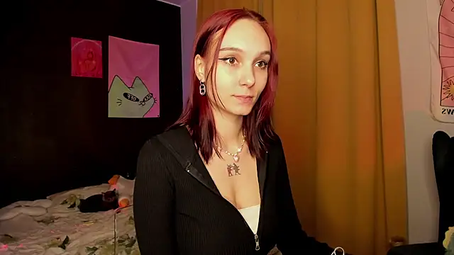 Snapshot of Aurisinst chatting on October 13, 2025, 8:53 pm Aurisinst online show from October 13, 2025, 8:53 pm