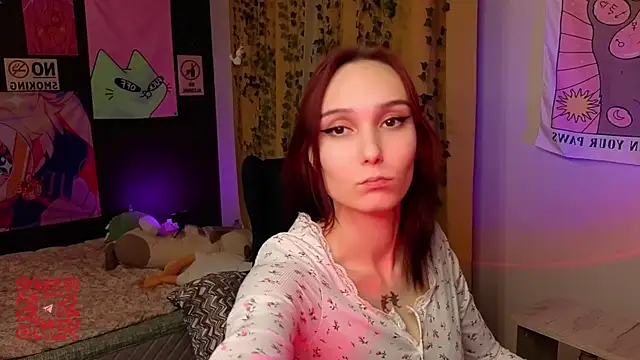 Snapshot of Aurisinst chatting on November 6, 2025, 4:52 pm Aurisinst online show from November 6, 2025, 4:52 pm