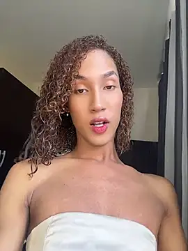 Chloe Celeste online show from June 21, 2026, 9:17 pm