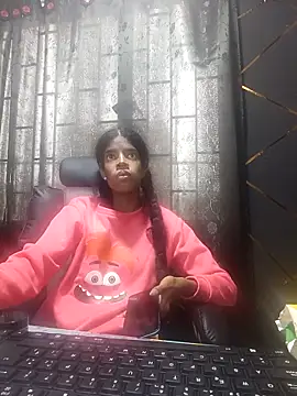 thianahorny online show from April 25, 2026, 1:41 pm