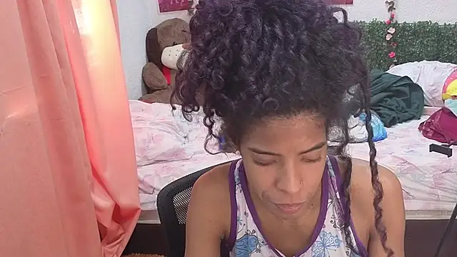 Snapshot of thianahorny chatting on July 24, 2026, 7:23 pm thianahorny online show from July 24, 2026, 7:23 pm
