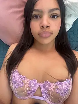 MeganHillss online show from April 24, 2026, 8:00 pm