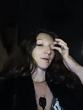 Lucy colee online show from February 21, 2026, 4:24 am