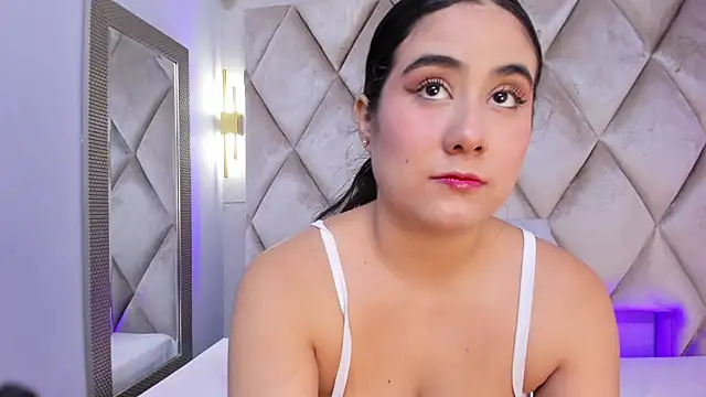 Snapshot of GabyParker_ chatting on November 3, 2025, 12:39 pm GabyParker online show from November 3, 2025, 12:39 pm