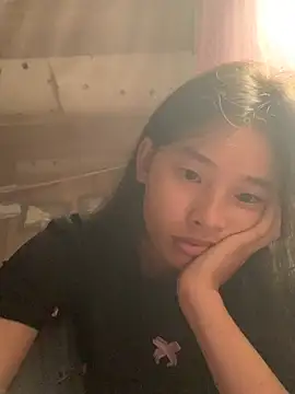 Snapshot of Han-han123 chatting on November 9, 2025, 8:07 pm Han-han123 online show from November 9, 2025, 8:07 pm