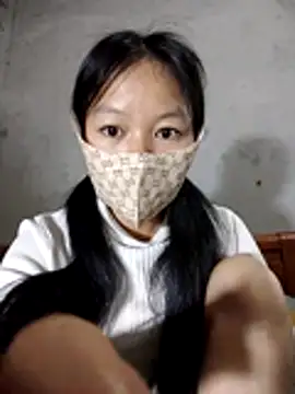 Snapshot of Han-han123 chatting on December 4, 2025, 9:23 pm Han-han123 online show from December 4, 2025, 9:23 pm