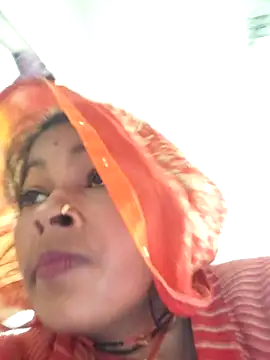 Co punam online show from December 20, 2025, 1:23 am