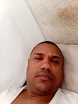 Mcbellorj online show from November 13, 2025, 8:24 am