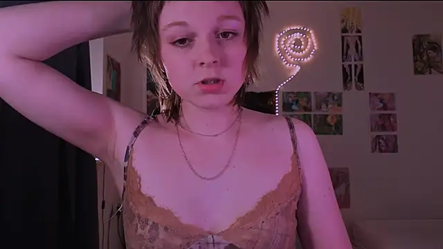 liquid0fluid0 online show from March 12, 2026, 4:24 pm