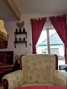 bianca bellamy online show from October 11, 2025, 7:40 am