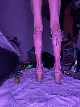 Snapshot of Nectarioteins chatting on December 20, 2025, 6:53 am Nectarioteins online show from December 20, 2025, 6:53 am